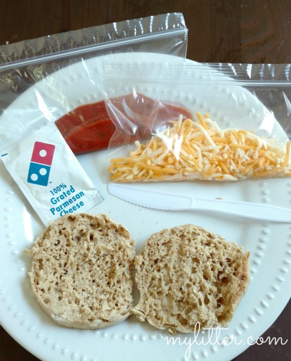 Homemade Pizza Lunchable for Back to School - Glitter On A Dime